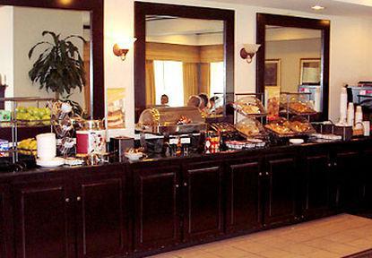 Springhill Suites By Marriott Savannah Midtown Restoran foto