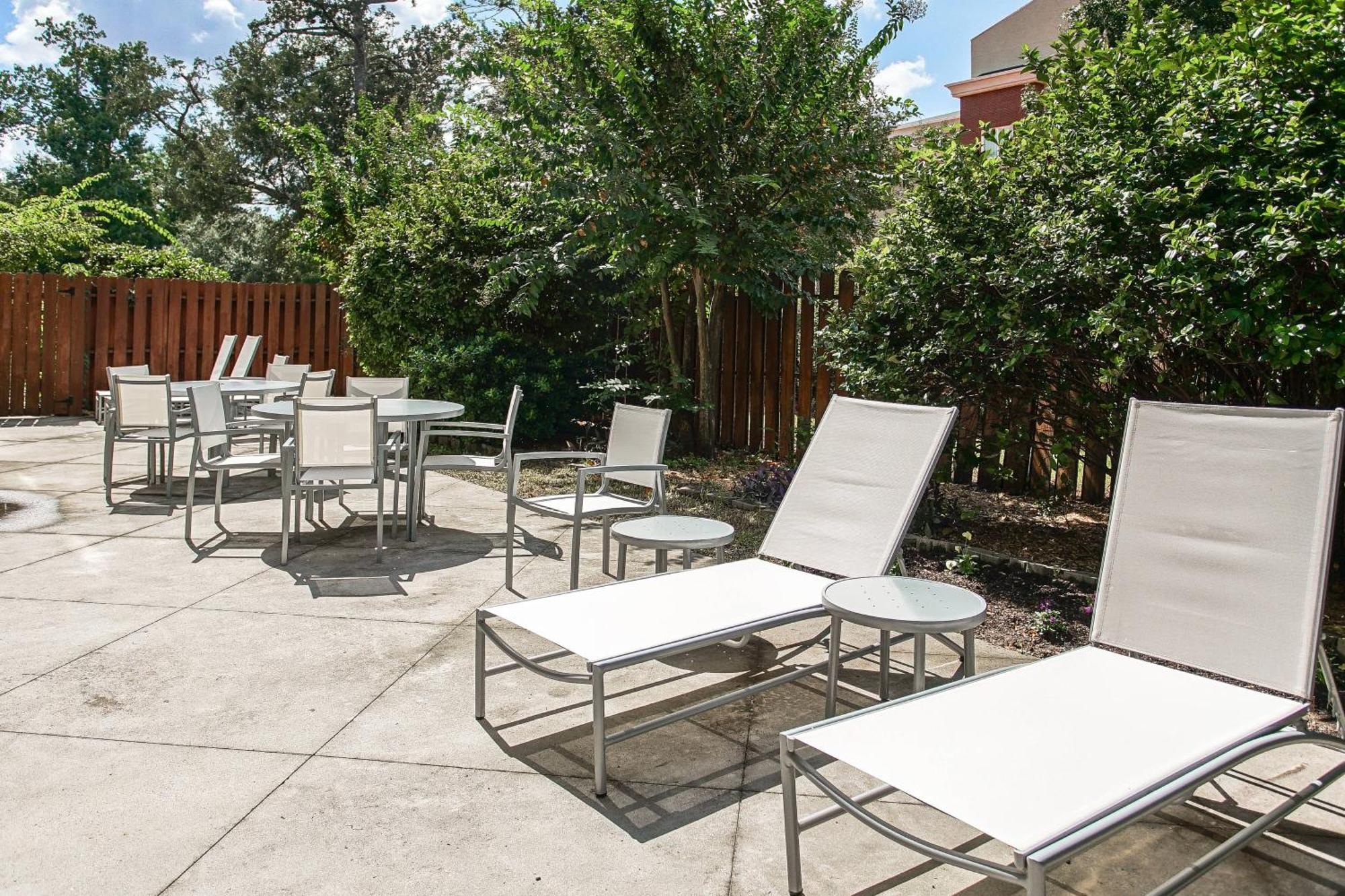 Springhill Suites By Marriott Savannah Midtown Bagian luar foto