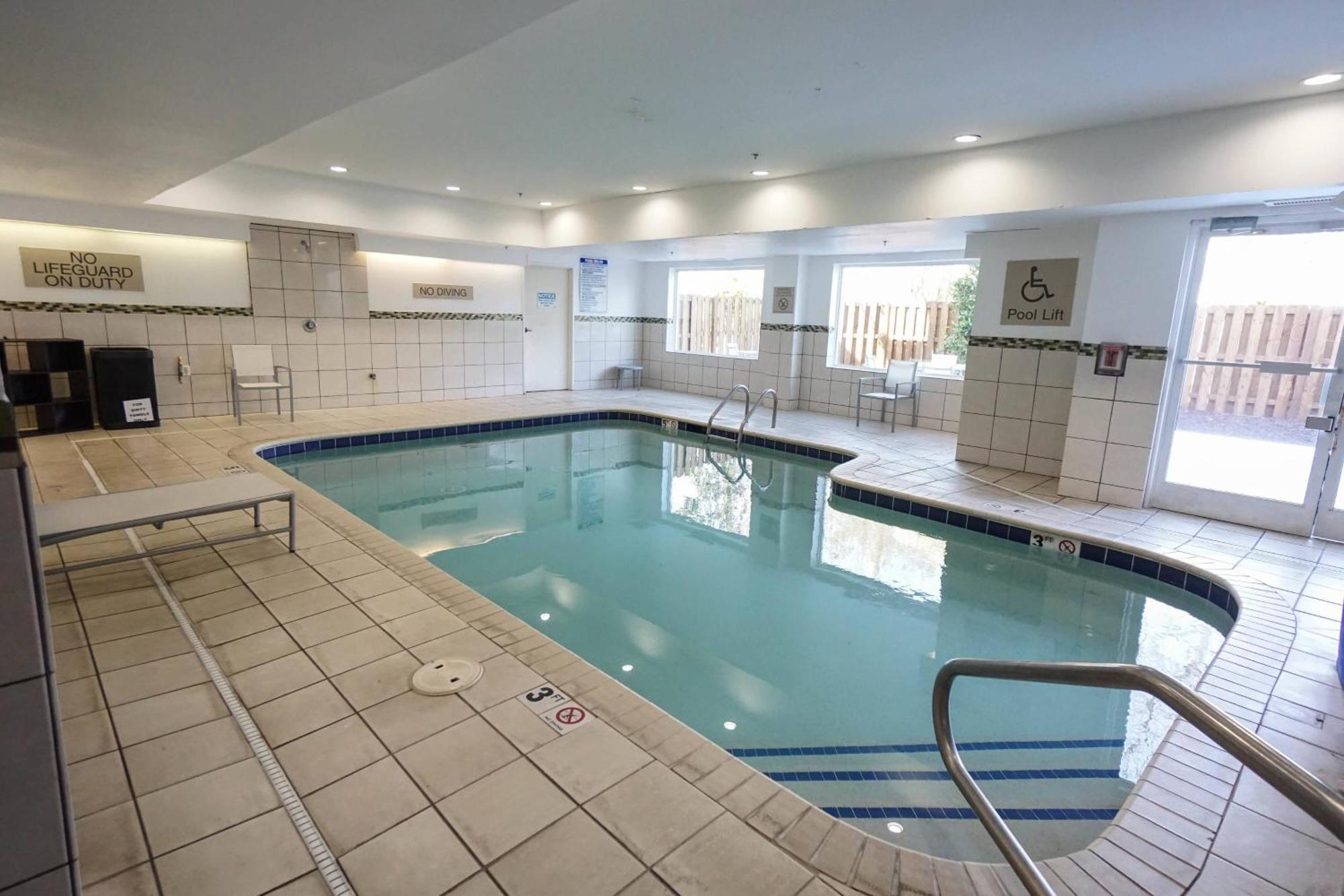 Springhill Suites By Marriott Savannah Midtown Bagian luar foto